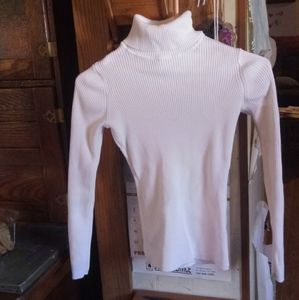 Basic Editions white long sleeve turtle neck